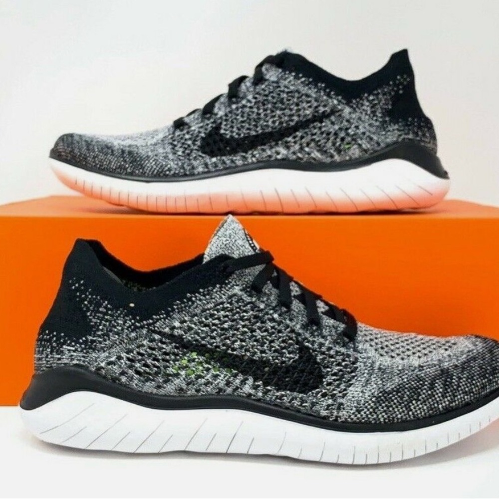NIB Nike Free Flyknit Black & White Running Shoes